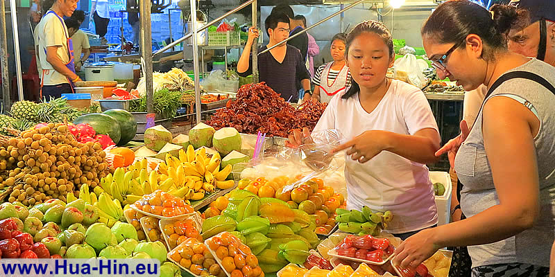 night market Hua Hin mit vielen Fr�chten